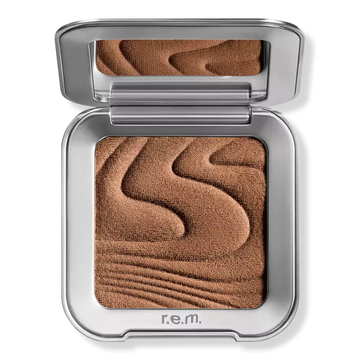 r.e.m. beauty Hypernova Satin Matte Bronzer *Pre-Orden*