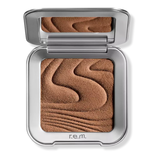 r.e.m. beauty Hypernova Satin Matte Bronzer *Pre-Orden*