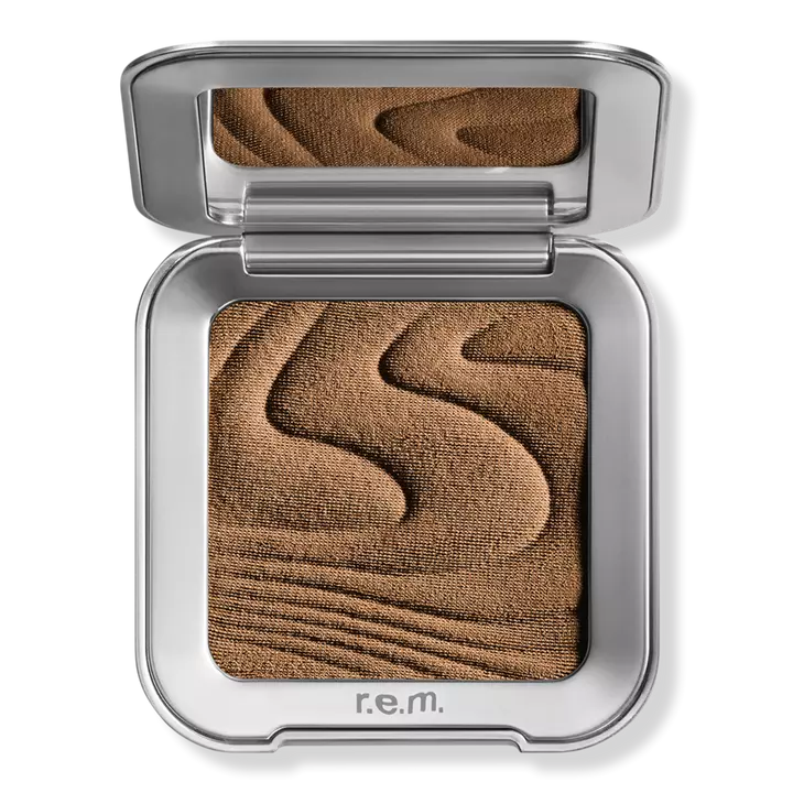 r.e.m. beauty Hypernova Satin Matte Bronzer *Pre-Orden*