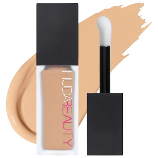 HUDA BEAUTY #FauxFilter Matte Buildable Coverage Waterproof Concealer *Pre-Orden*