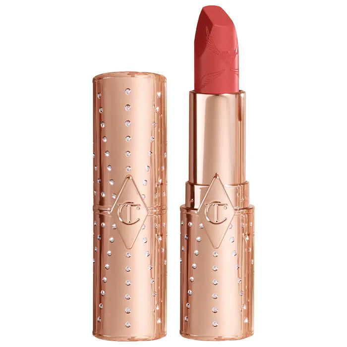 Charlotte Tilbury Matte Revolution Hydrating Lipstick *Pre-Orden*